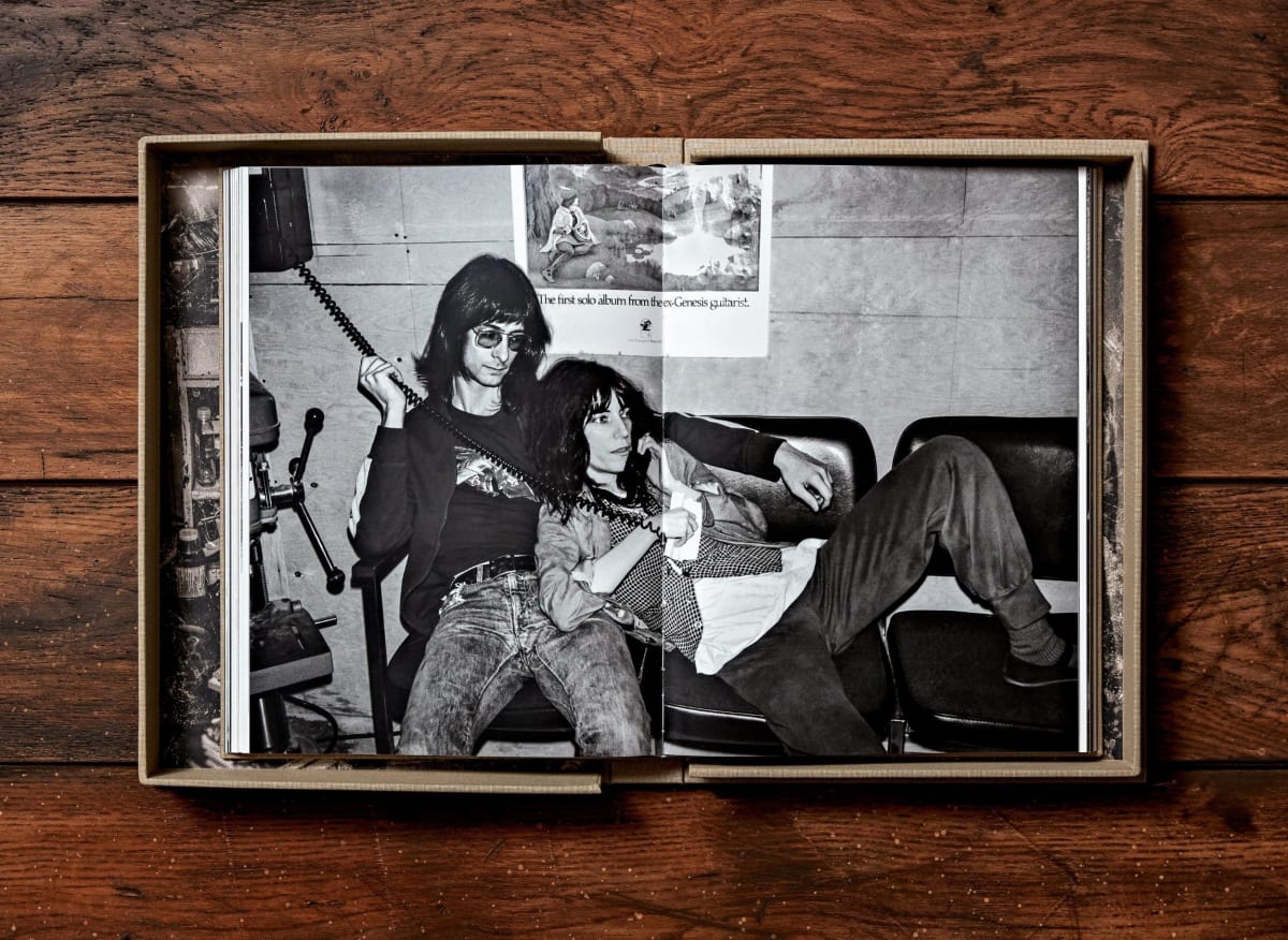 Lynn Goldsmith. Patti Smith. Before Easter After