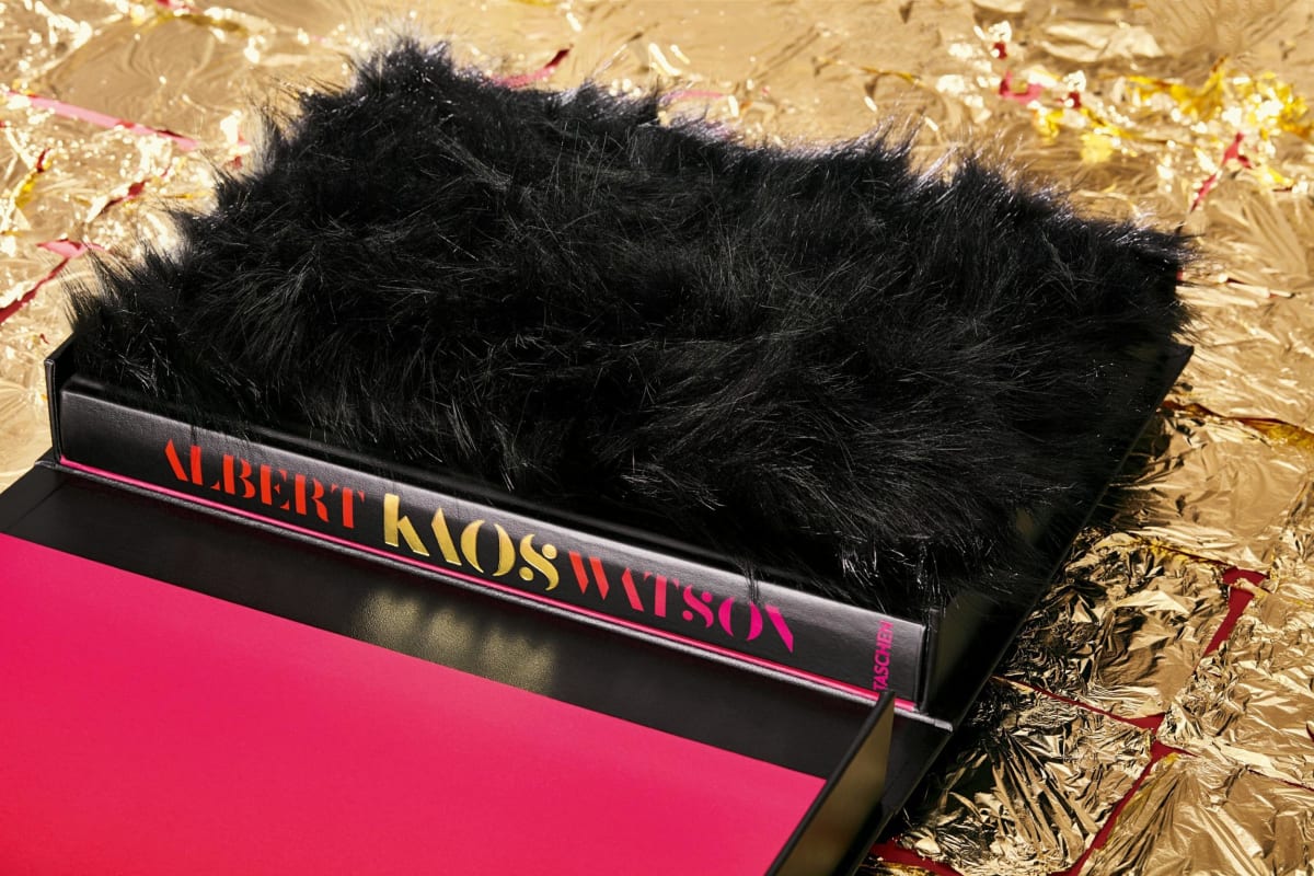 Albert Watson. Kaos. Art Edition No. 151–200 ‘Kate Moss, Marrakech, 1993’