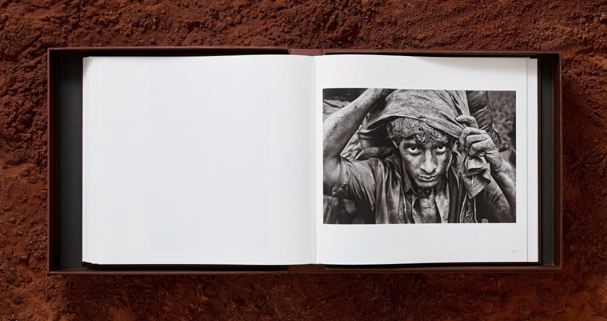 Sebastião Salgado. Gold, Art Edition, ‘Brasil, 1986’