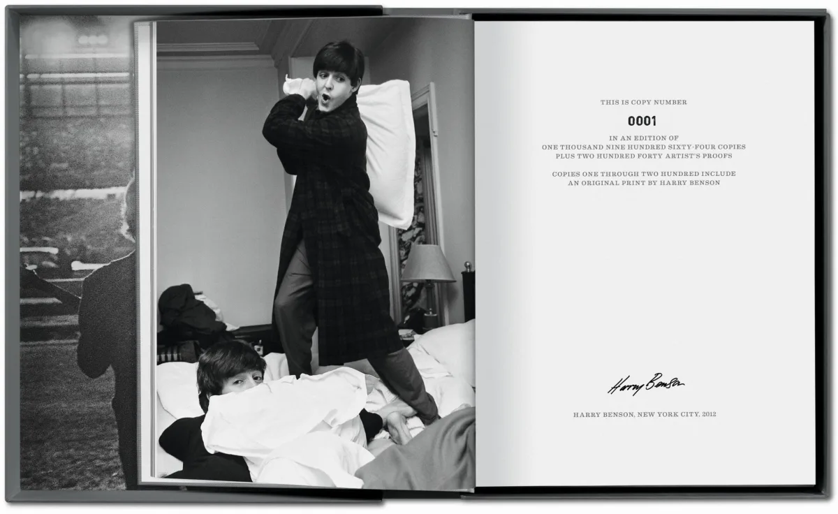 Harry Benson. The Beatles, Art Edition No. 101–200 ‘The Beatles and Cassius Clay’