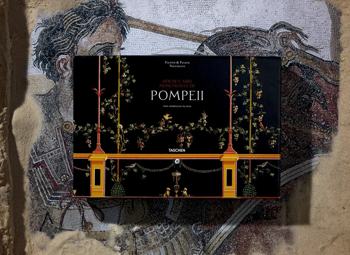 Fausto & Felice Niccolini. Houses and Monuments of Pompeii