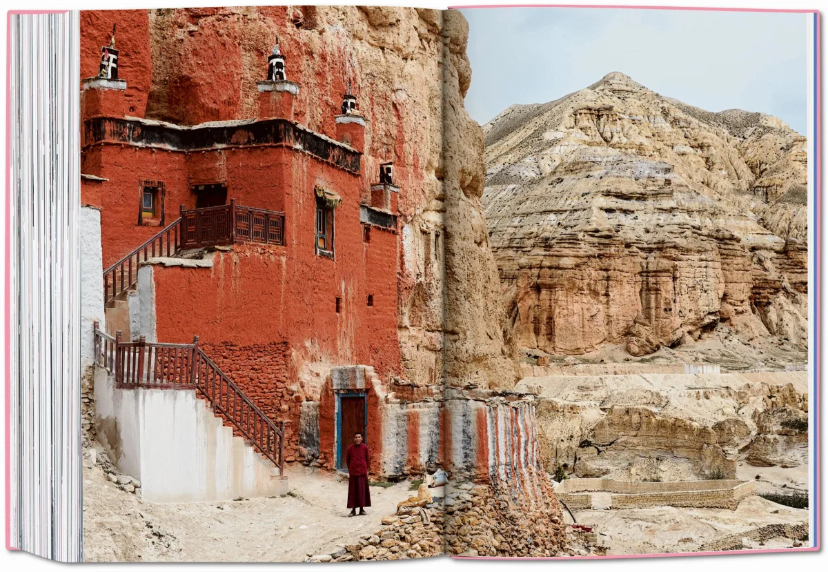 The New York Times Explorer. 100 Dream Trips Around the World