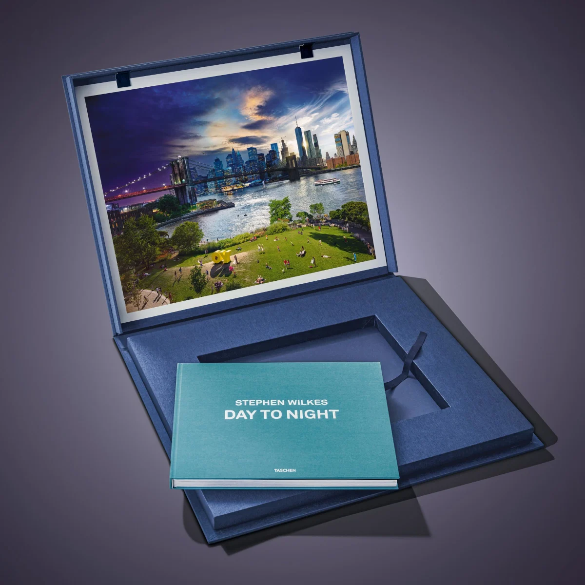 Stephen Wilkes. Day to Night. Art Edition No. 1–100 ‘Brooklyn Bridge, New York City, 2016’