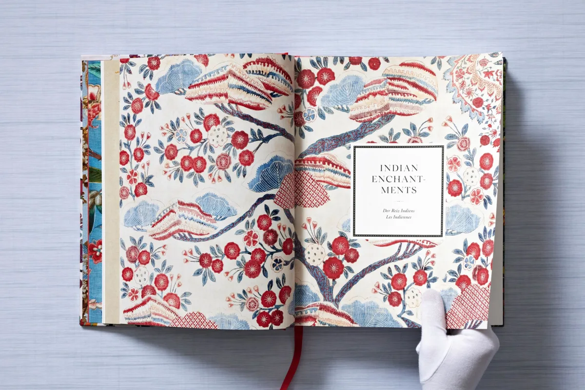 The Book of Printed Fabrics. From the 16th century until today