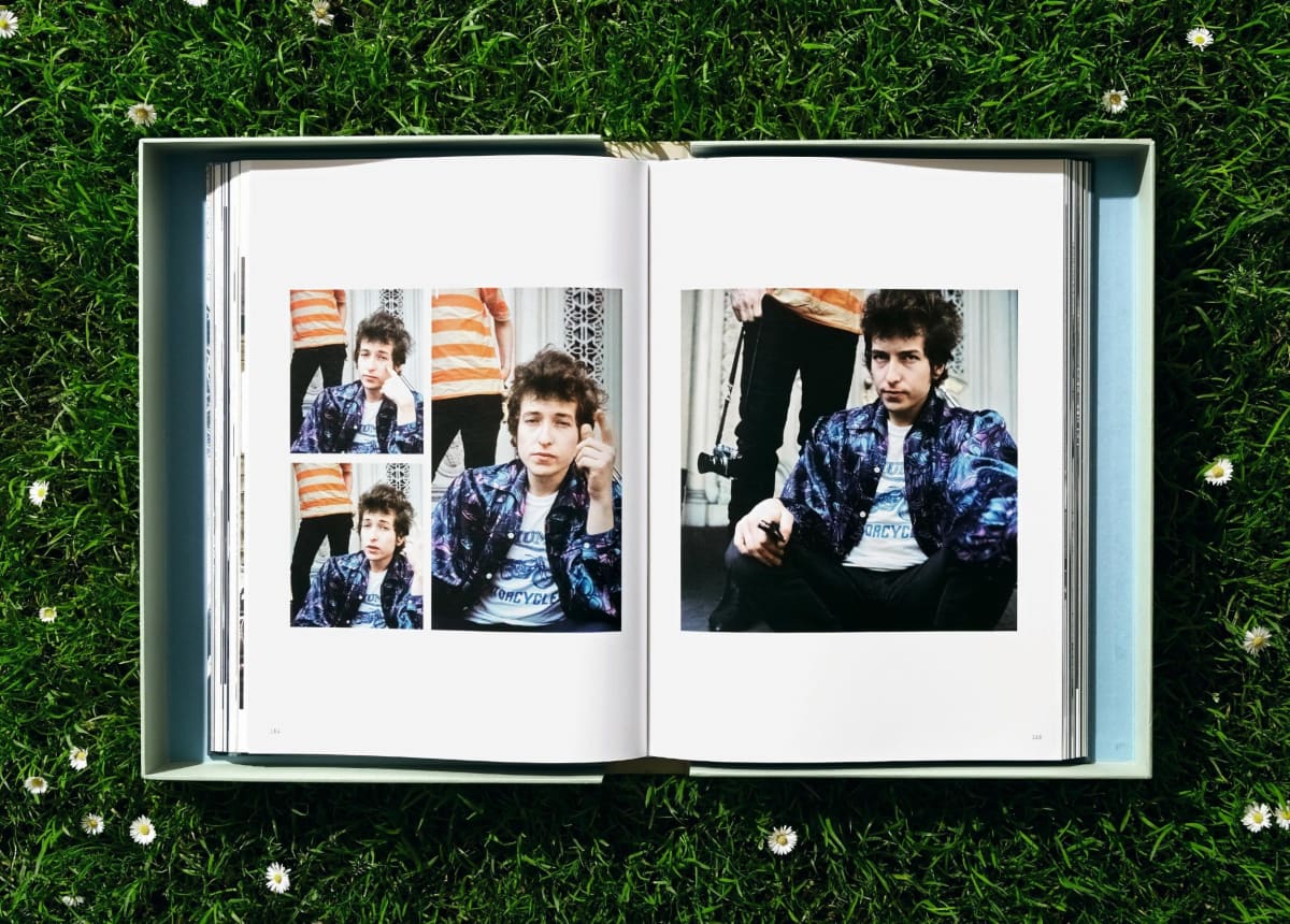 Daniel Kramer. Bob Dylan. Art Edition No. 1–100 ‘Bob Dylan with Dark Glasses, NYC’