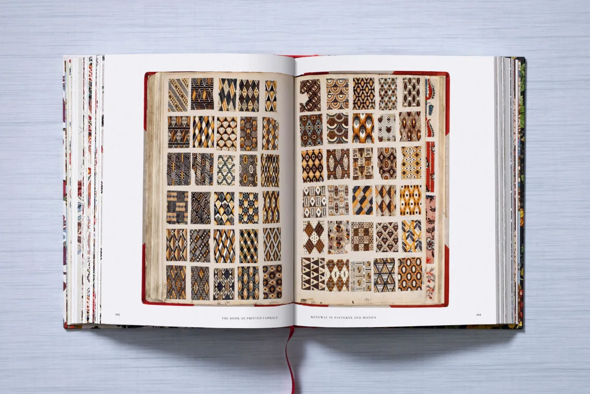 The Book of Printed Fabrics. From the 16th century until today