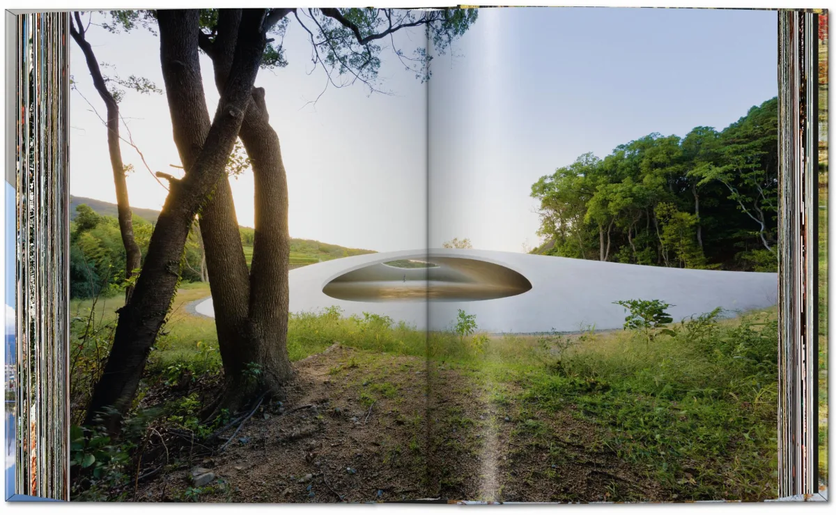 Contemporary Japanese Architecture. 45th Ed.