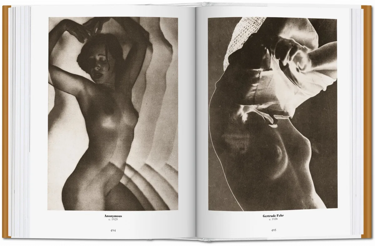 1000 Nudes. A History of Erotic Photography from 1839-1939