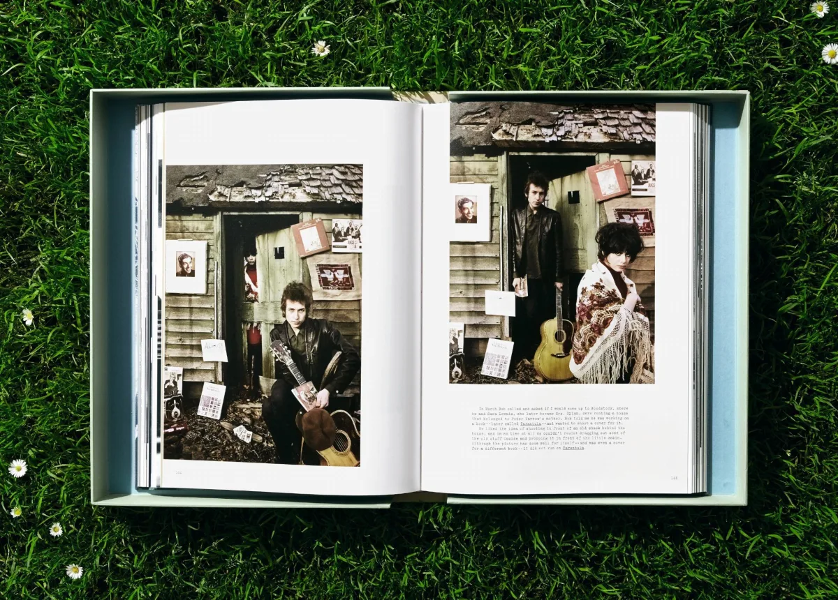 Daniel Kramer. Bob Dylan. Art Edition No. 1–100 ‘Bob Dylan with Dark Glasses, NYC’