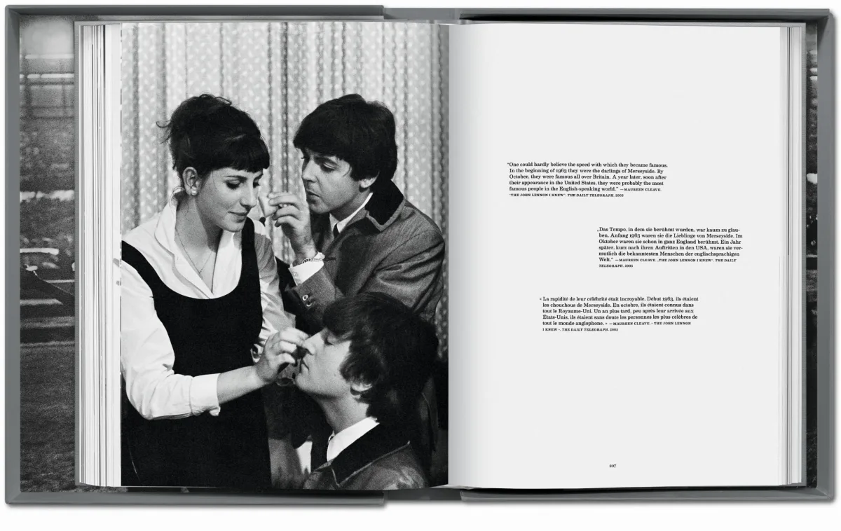 Harry Benson. The Beatles, Art Edition No. 101–200 ‘The Beatles and Cassius Clay’