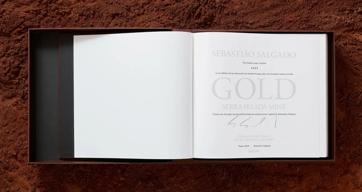 Sebastião Salgado. Gold, Art Edition, ‘Brasil, 1986’