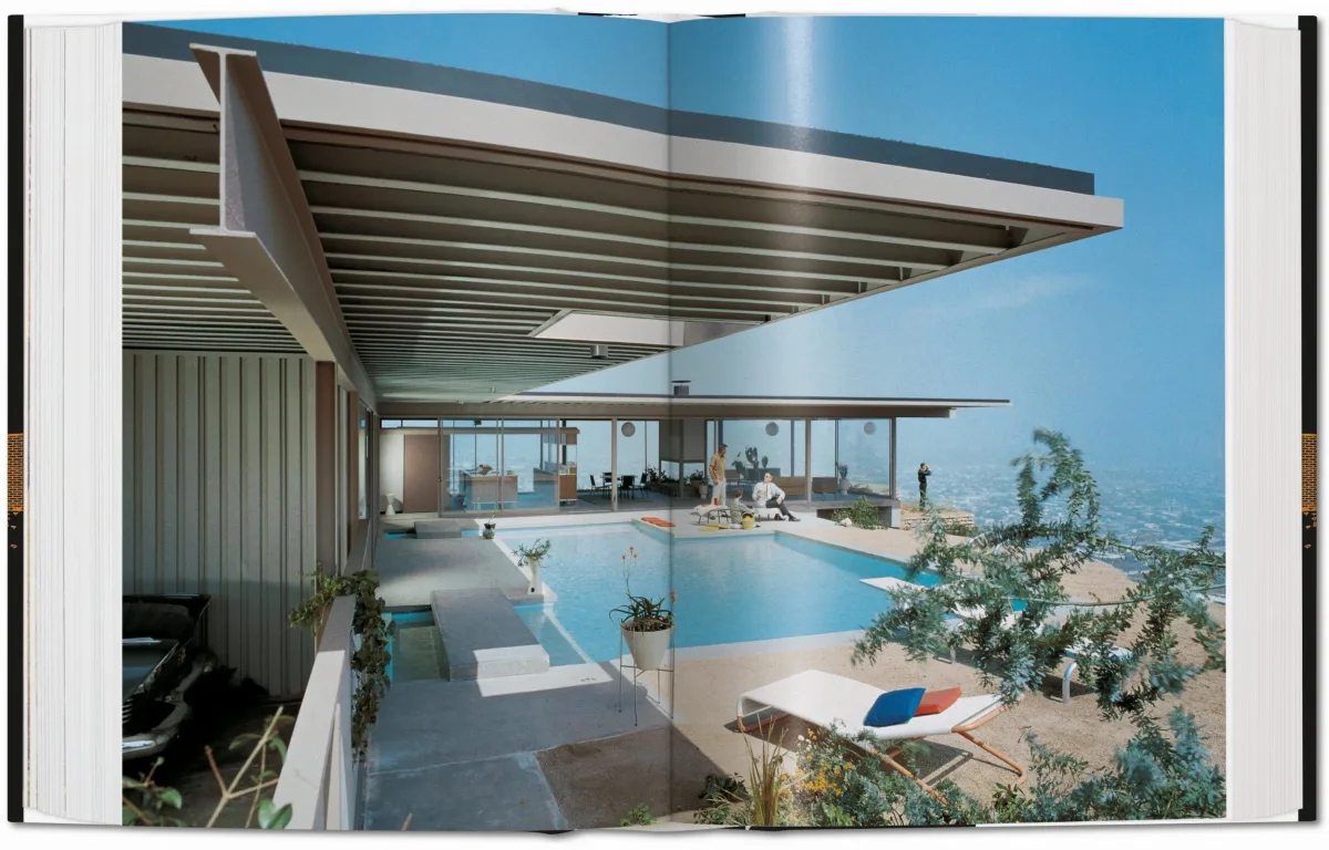 Case Study Houses. The Complete CSH Program 1945-1966. 45th Ed.