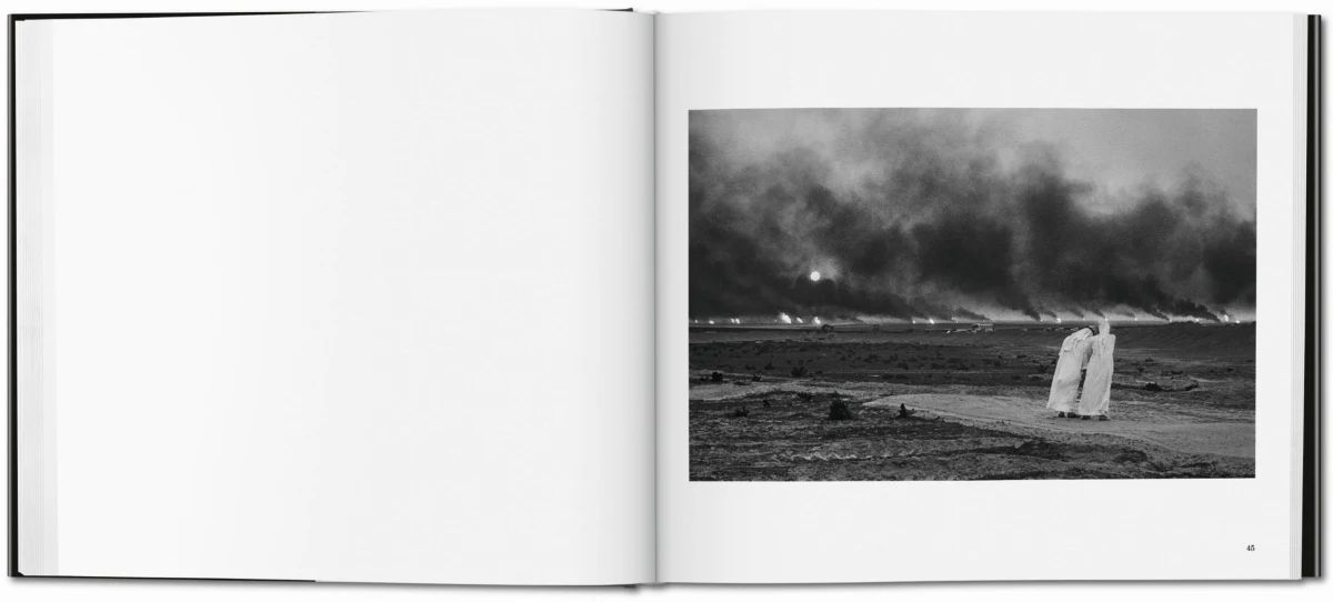 Sebastião Salgado. Kuwait. A Desert on Fire