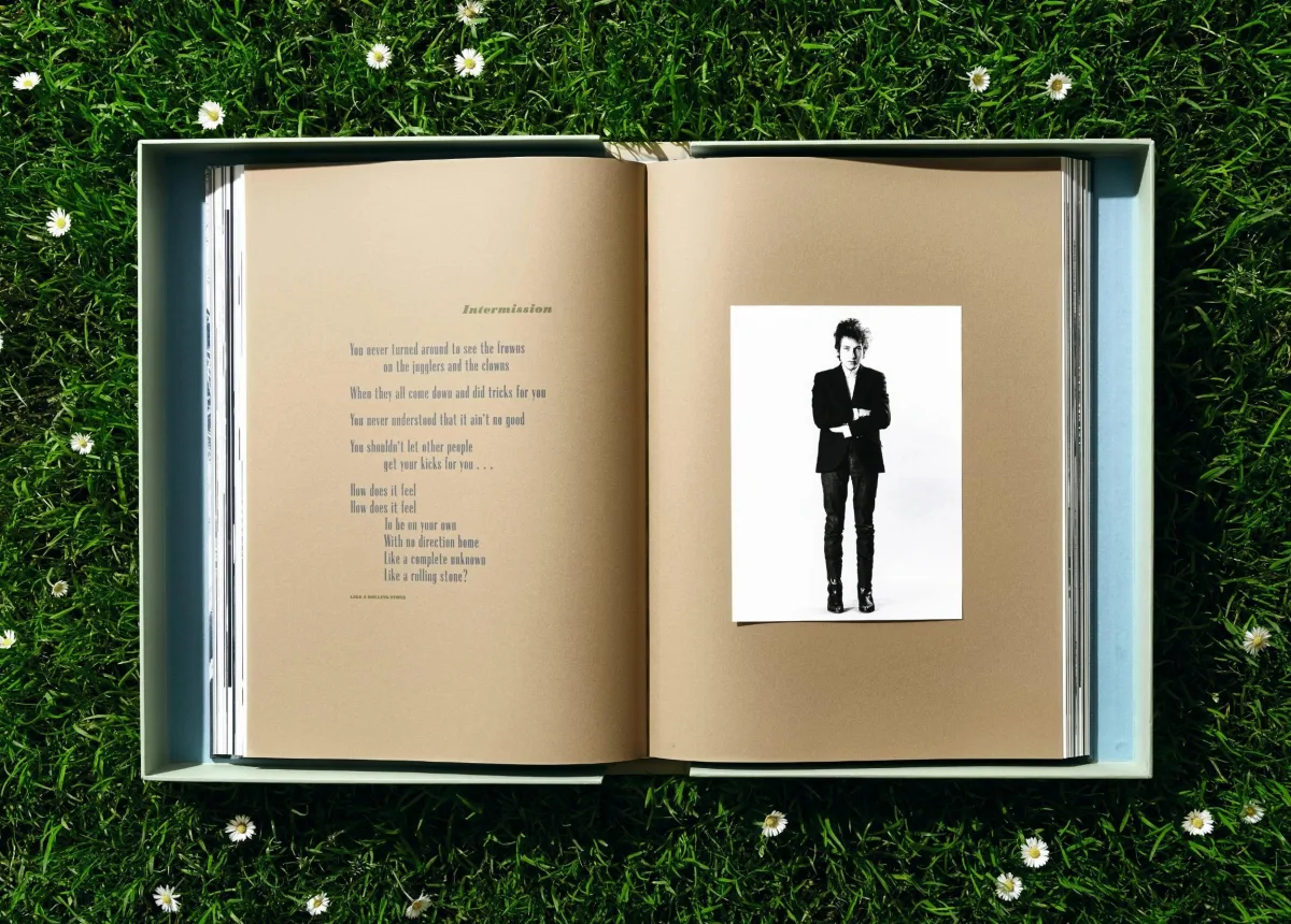 Daniel Kramer. Bob Dylan. Art Edition No. 1–100 ‘Bob Dylan with Dark Glasses, NYC’