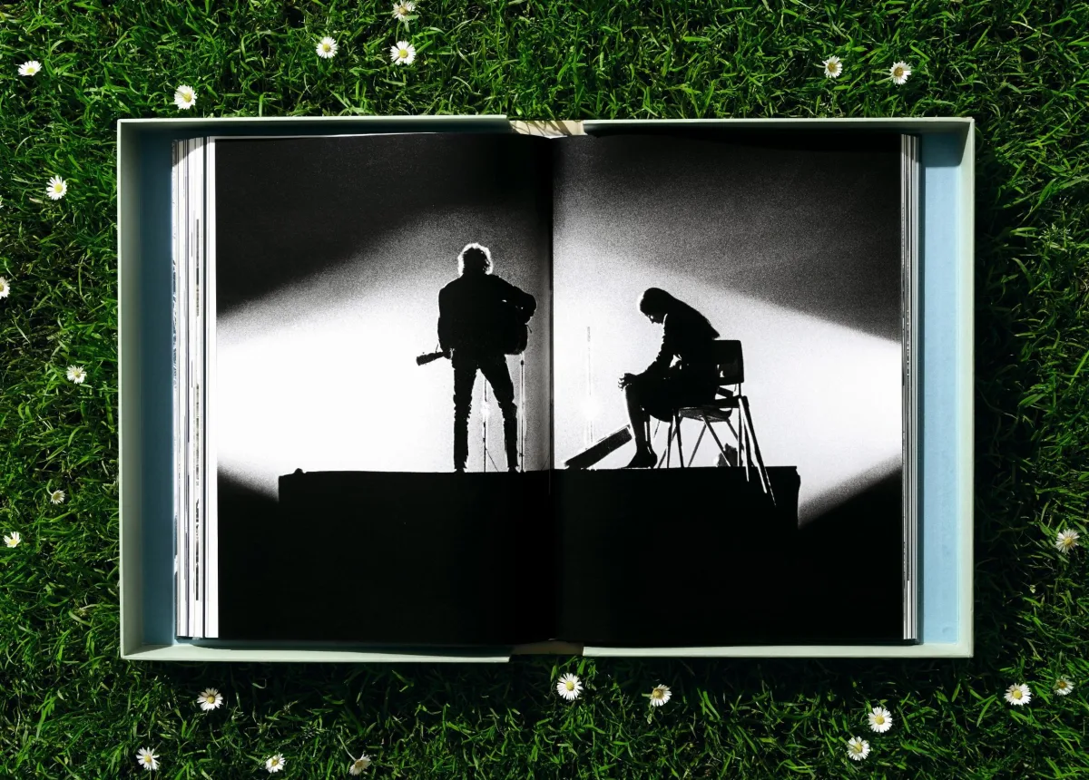 Daniel Kramer. Bob Dylan. Art Edition No. 1–100 ‘Bob Dylan with Dark Glasses, NYC’