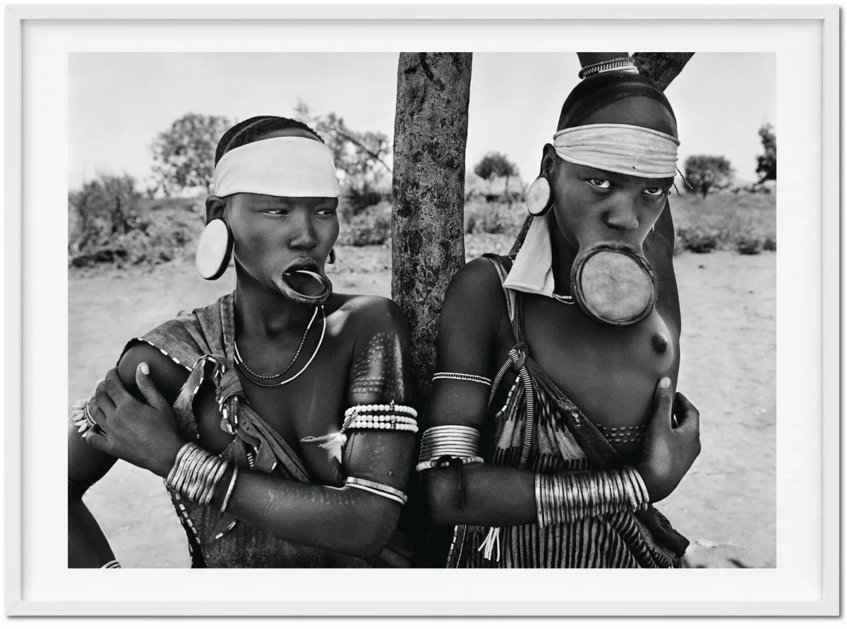 Sebastião Salgado. Genesis. Art Edition No. 1–100 ‘Two Mursi Women, Omo Valley, Ethiopia’