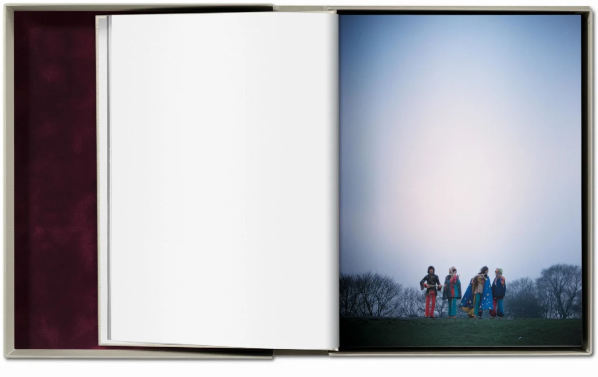 Linda McCartney. Life in Photographs, Art Edition No. 1–125 ‘Horse’