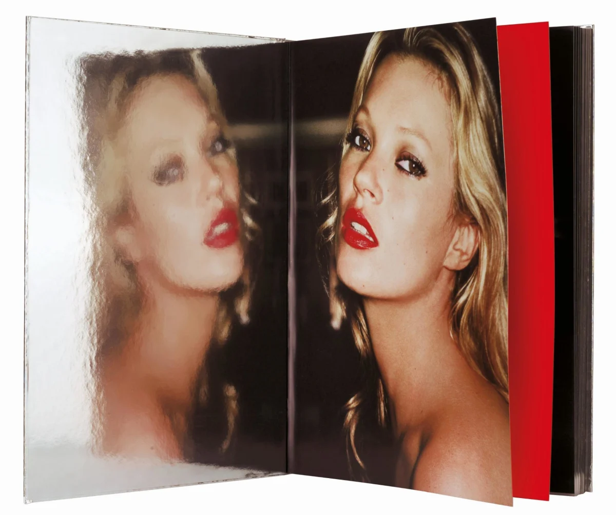 Kate Moss by Mario Testino