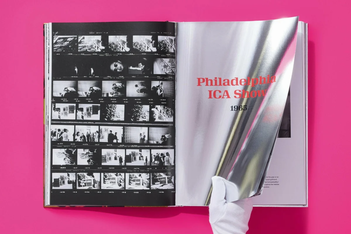 Steve Schapiro. Andy Warhol and Friends. Art Edition No. 51–100 ‘Andy Warhol with Cow silkscreen on wallpaper, New York, 1965’