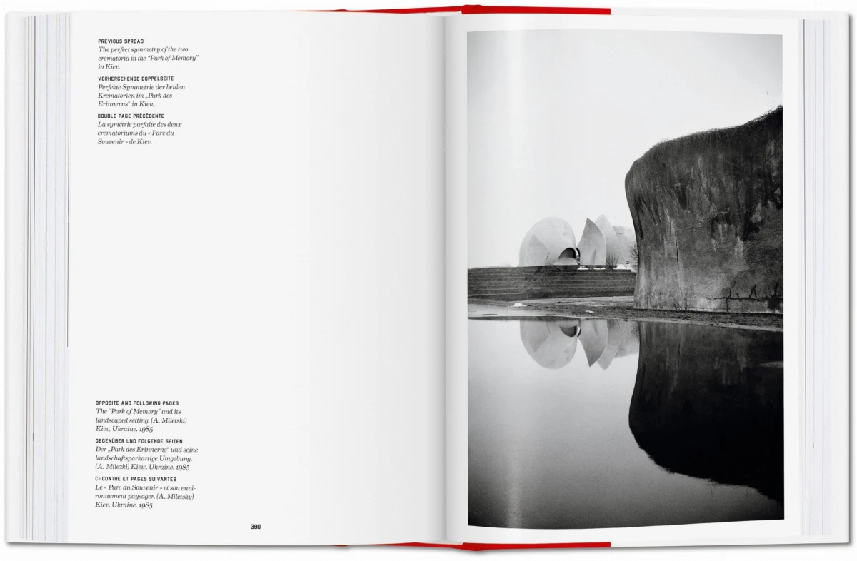 Frédéric Chaubin. CCCP. Cosmic Communist Constructions Photographed. 45th Ed.