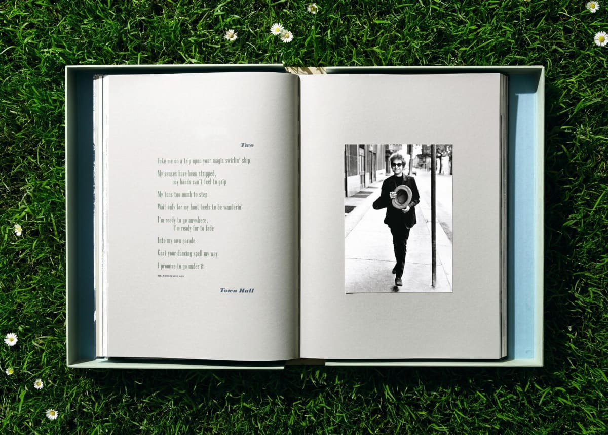 Daniel Kramer. Bob Dylan. Art Edition No. 1–100 ‘Bob Dylan with Dark Glasses, NYC’