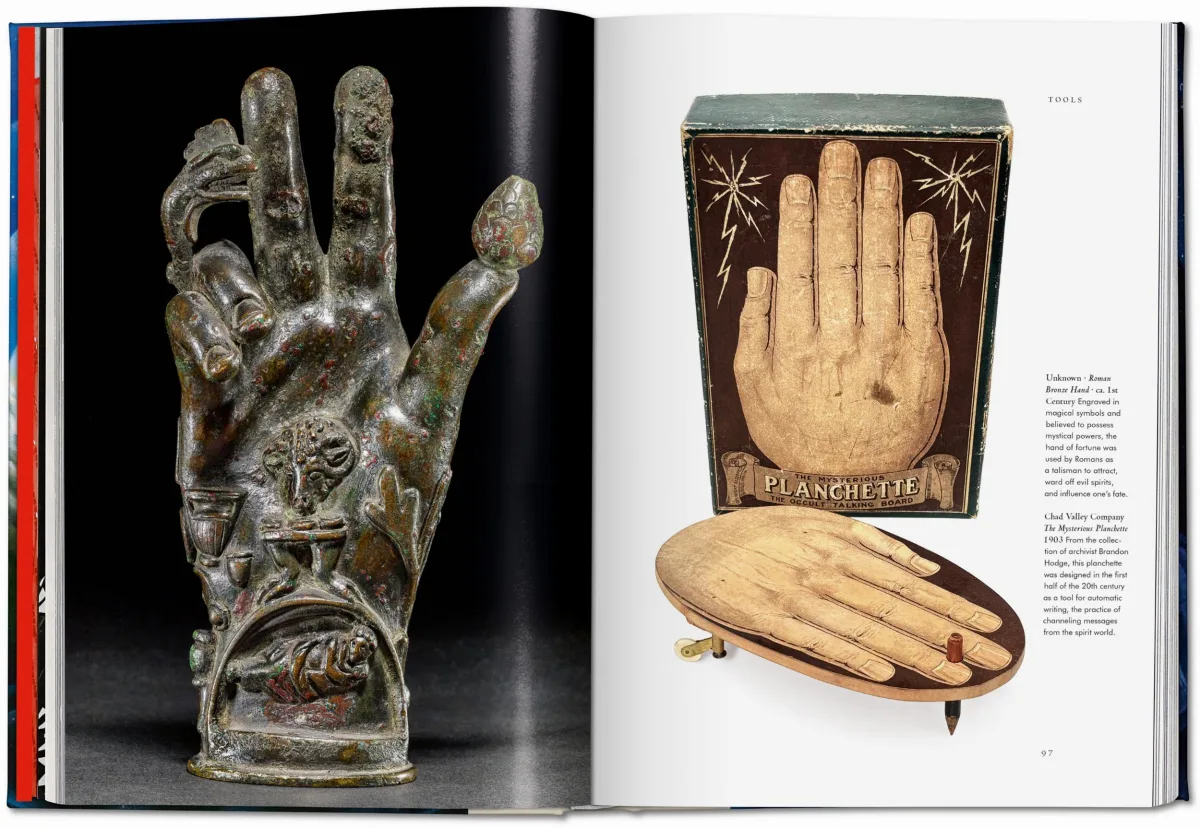 Spirit Worlds. The Library of Esoterica