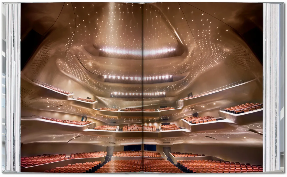 Zaha Hadid. Complete Works 1979–Today. 45th Ed.