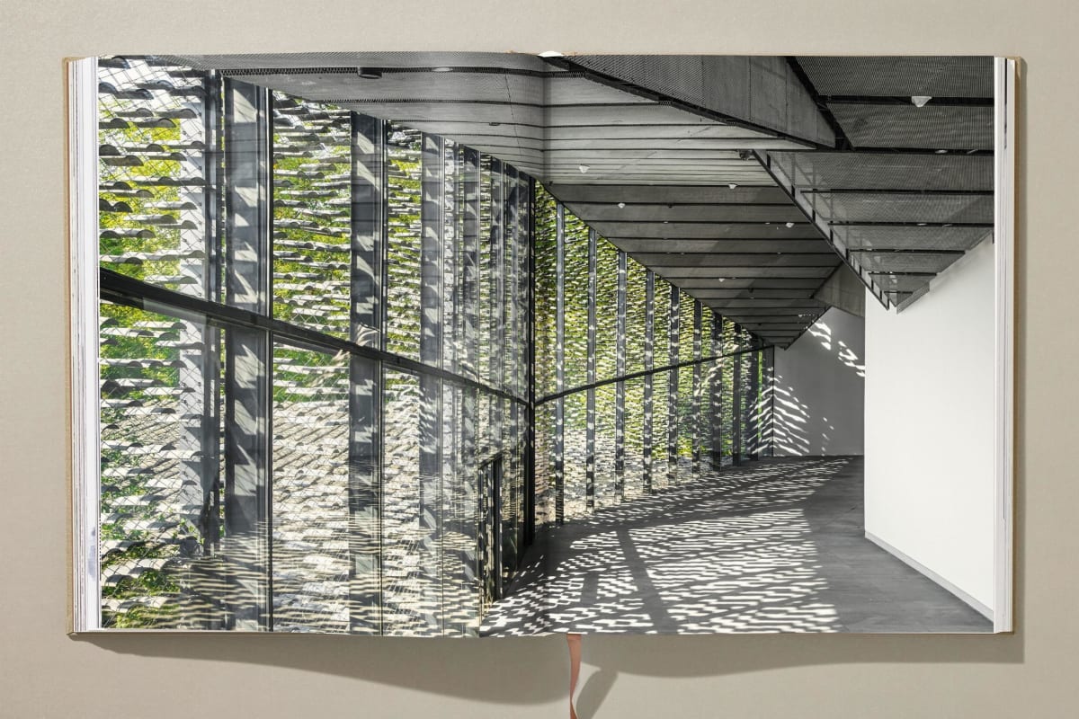 Kuma. Complete Works 1988–Today. Art Edition ‘Yusuhara Community Market, Japan’