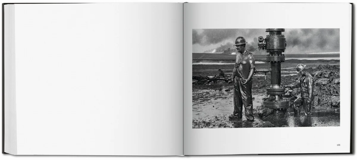 Sebastião Salgado. Kuwait. A Desert on Fire