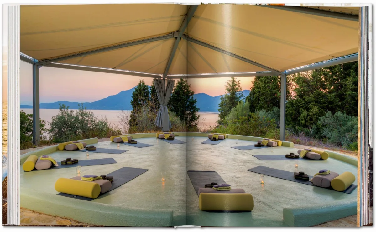 Great Escapes Yoga. The Retreat Book