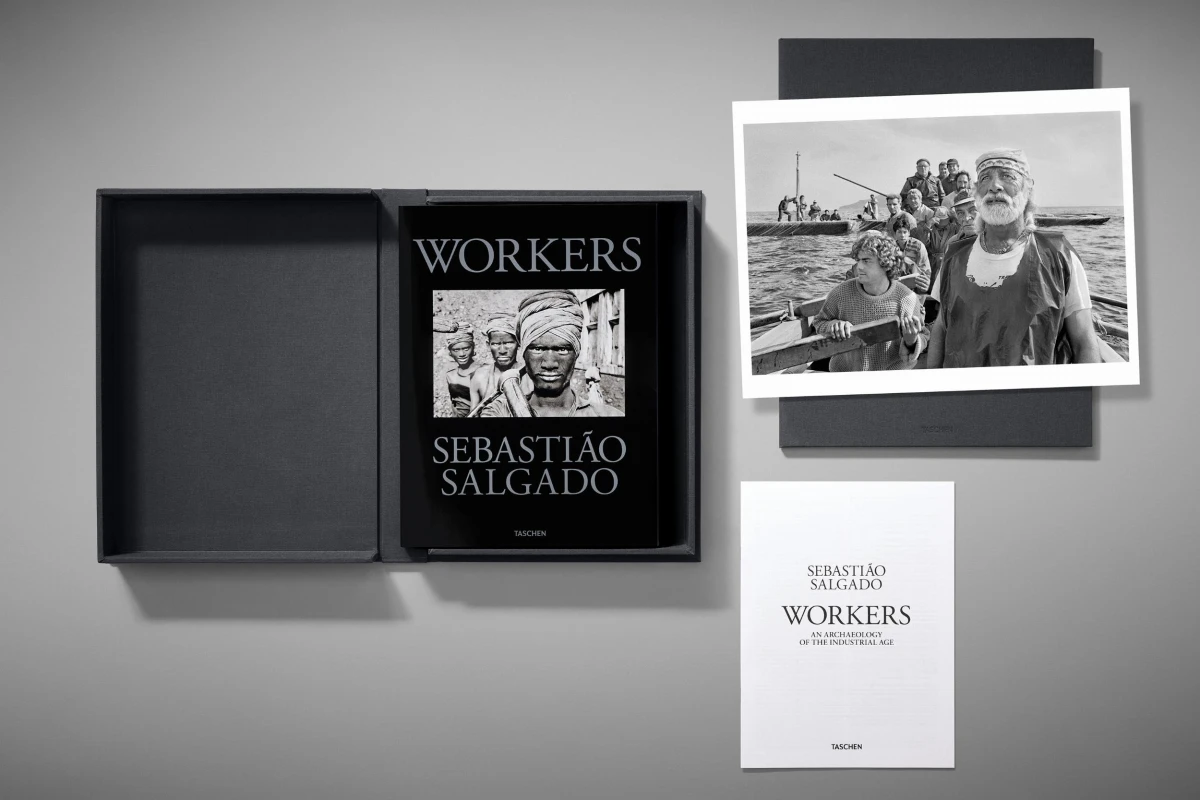 Sebastião Salgado. Workers. Art Edition No. 1–100 ‘Fishermen, Trapani, Italy, 1991’
