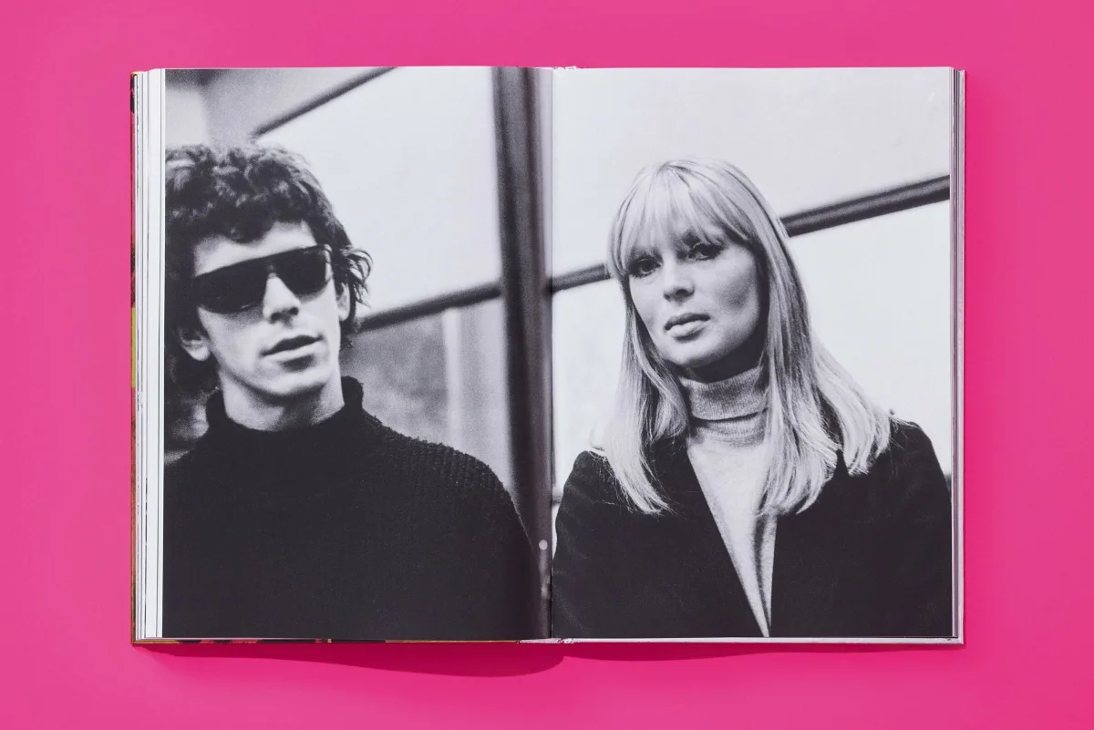 Steve Schapiro. Andy Warhol and Friends. Art Edition No. 51–100 ‘Andy Warhol with Cow silkscreen on wallpaper, New York, 1965’