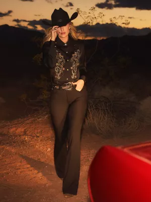 Wrangler x Lainey Wilson Wrancher Flare Pant in Black