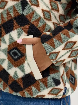 Women's Wrangler Retro® Half-Snap Sherpa Pullover in White