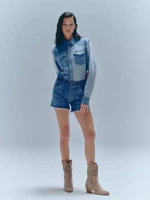 Wrangler x Beyond Retro Reworked Short in Light Wash