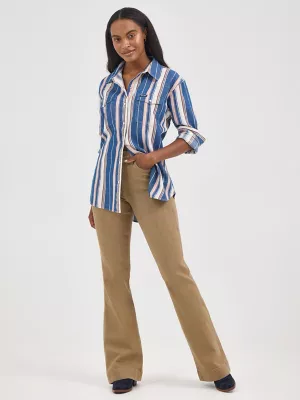 Women's Wrangler Retro® Boyfriend Western Snap Shirt in Brushpopper Blue