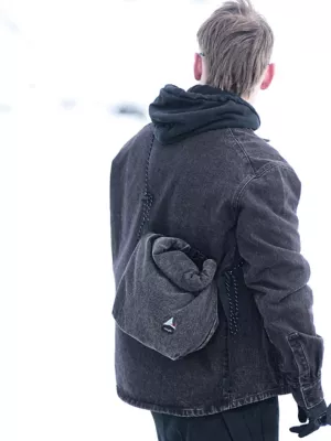 Wrangler x ROA Yuna Crossbody Bag:Demitasse Brown:One Size