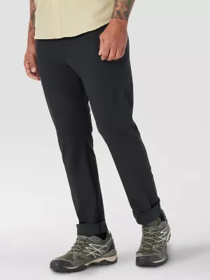Wrangler ATG™ Men's FWDS Pant in Jet Black