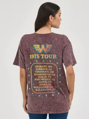 Women's Wrangler Retro® Waylon Jennings Oversized Band Tee in Fudge Comet Wash