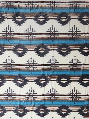 Wrangler Lounge Plush Sherpa Blanket:Multi:One Size