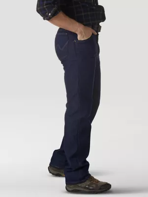 Wrangler Rugged Wear® Stretch Regular Fit Jean in Denim