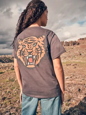 Women's Graphic Girlfriend Tee in Faded Black