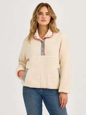Women's Wrangler Retro® Half-Snap Sherpa Pullover in White