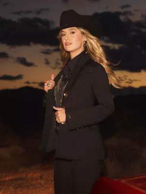 Wrangler x Lainey Wilson Wrancher Blazer in Black