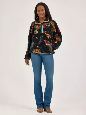 Women's Wrangler Retro® Half-Snap Sherpa Pullover in White