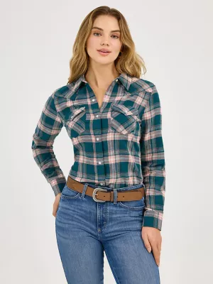 Women's Essential Flannel Plaid Western Snap Shirt in Pine Forest