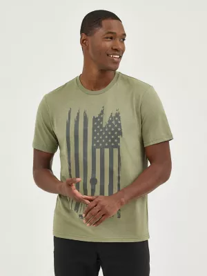 Men's Tool Flag Graphic T-Shirt in Deep Lichen Green