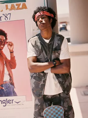 Wrangler x Stranger Things Mike/Lucas Vest in Battlefield Camo