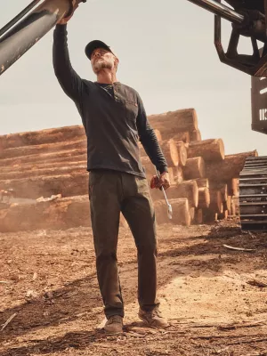 Wrangler Workwear Inspector Pant in Peat