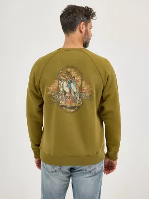Men's Wrangler Graphic Crew Sweatshirt in Olive